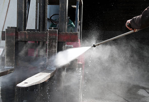 Best Factory Floor Cleaning  in Lester Prairie, MN